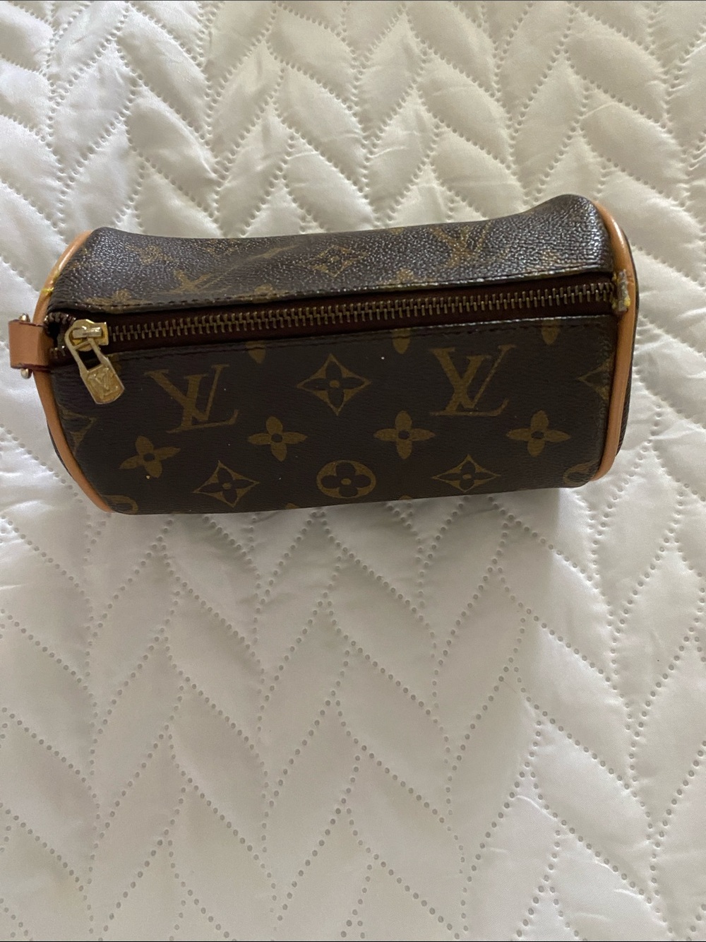 Louis Vuitton Monogram Canvas Toiletry Pouch in Brown and Tan
OFFERS WELCOME